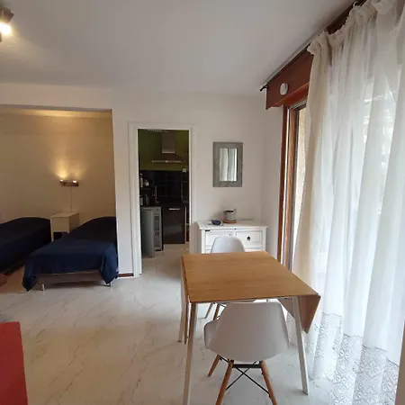 2vse-alz07 Dans Calme Proche 公寓